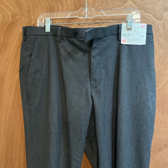 Mens NWT Heattech Gray Dress Pants 38 x 34 - Picture 2 of 4